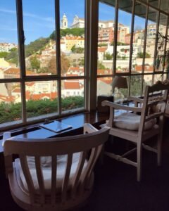 Top Cafes, Restaurants and Fado Bars in Lisbon